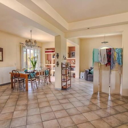 Romírion The Cottage House מראה חיצוני תמונה
