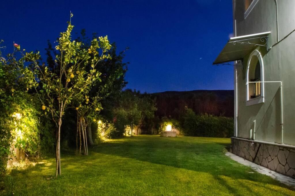 Romírion The Cottage House מראה חיצוני תמונה