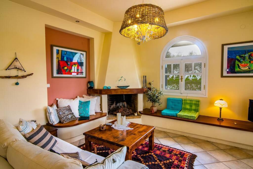 Romírion The Cottage House מראה חיצוני תמונה